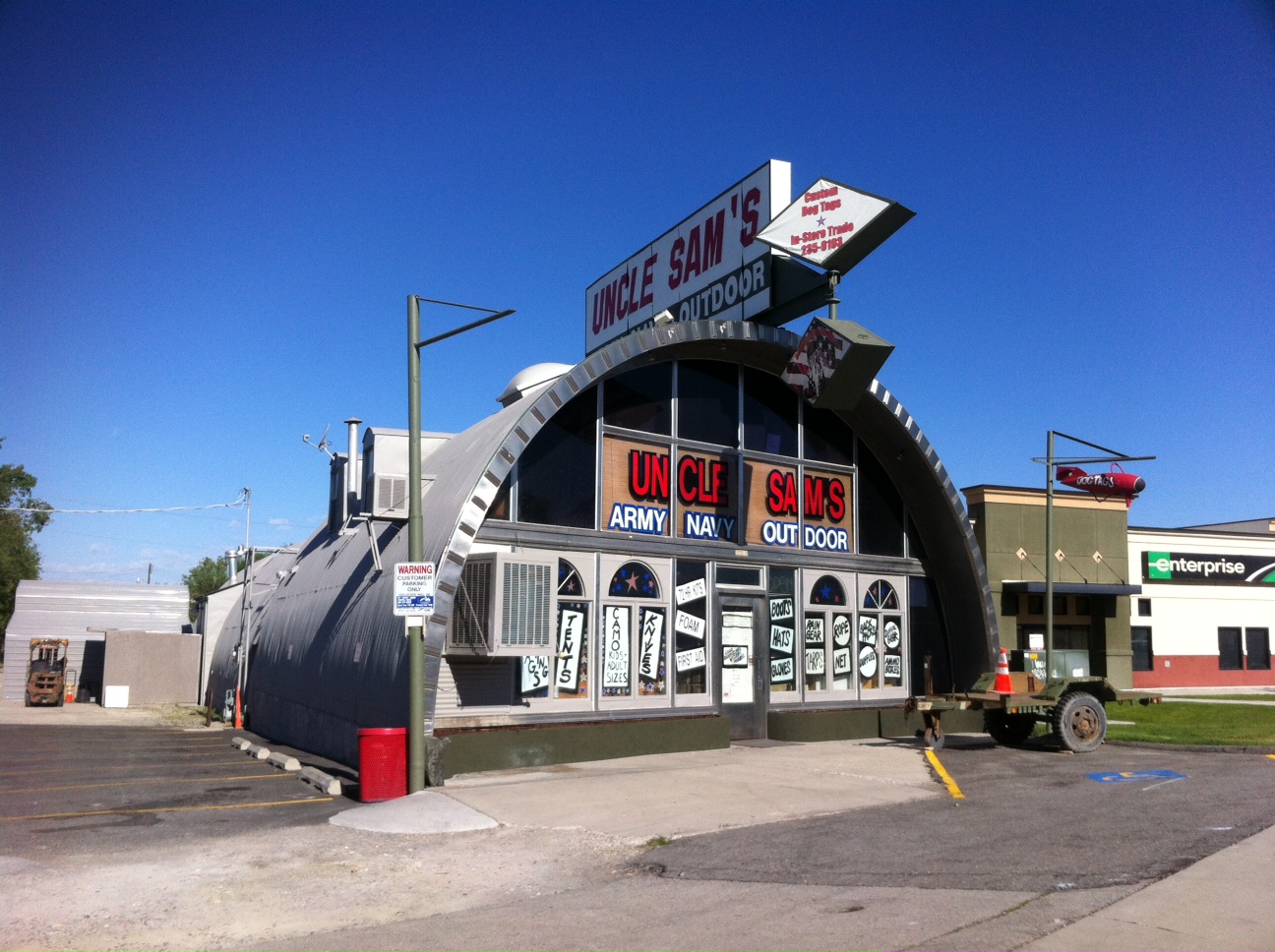 What is an Army Navy Surplus Store? Army Navy Outdoor Surplus Store